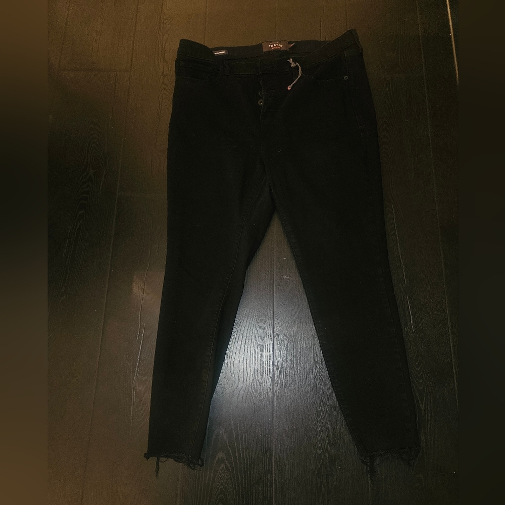 Torrid premium Sky High skinny jeans size 18 regular